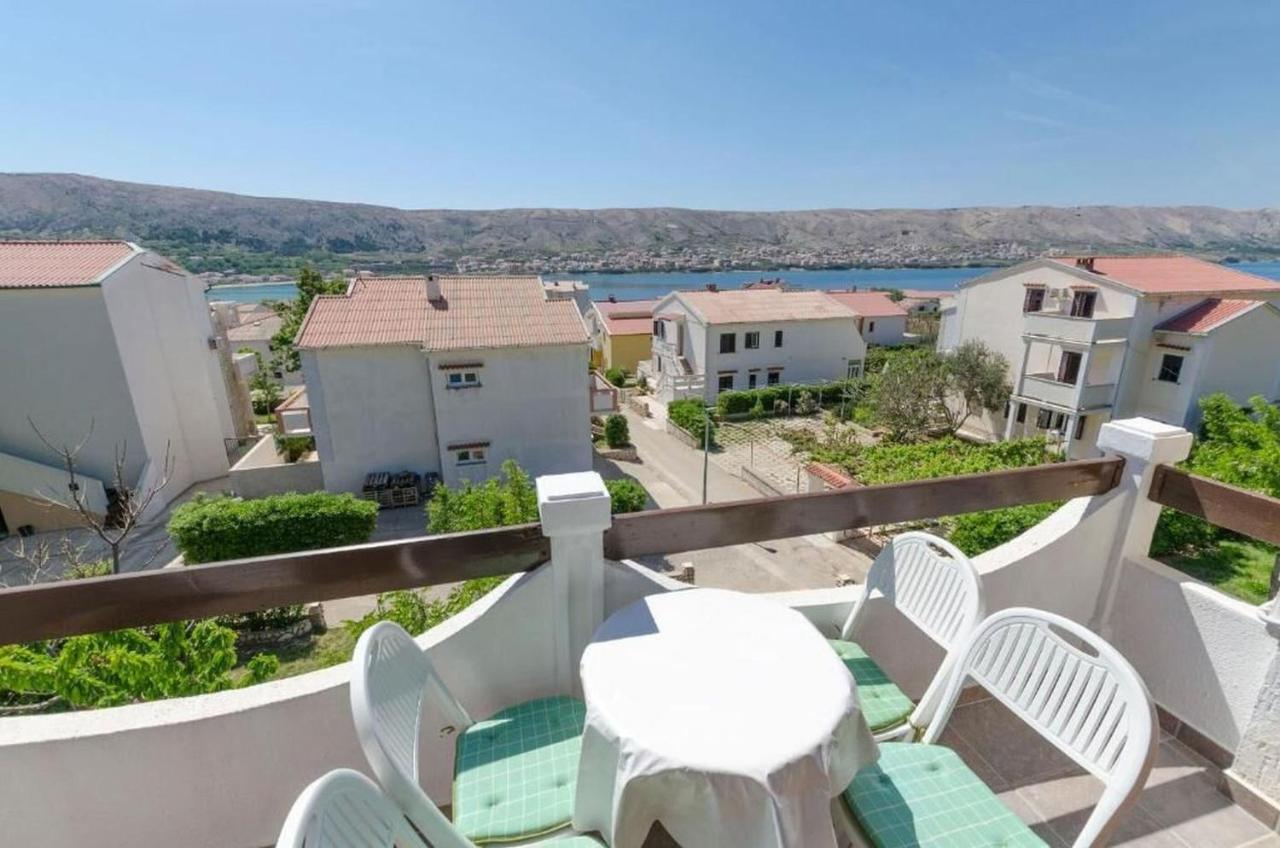 Apartments Spavalo Pag Town Kültér fotó